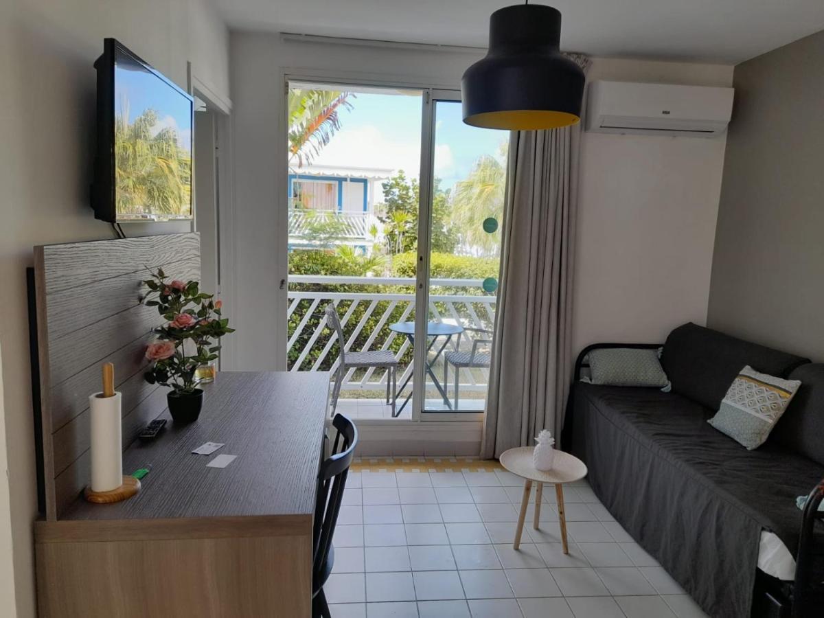 Studio 25 M Manganao Joela 4 Personnes Avec Machine A Laver (Adults Only) Saint-Francois  Exterior photo
