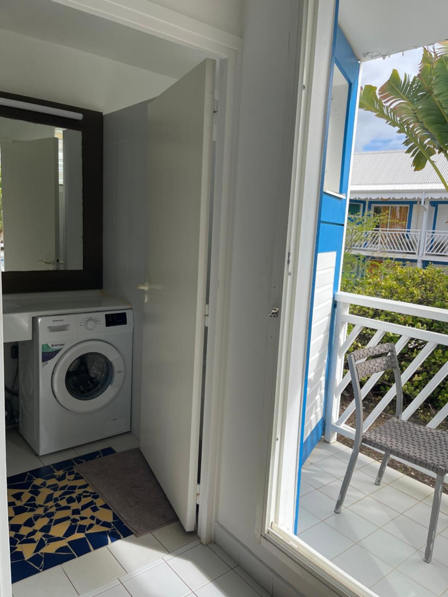 Studio 25 M Manganao Joela 4 Personnes Avec Machine A Laver (Adults Only) Saint-Francois  Exterior photo