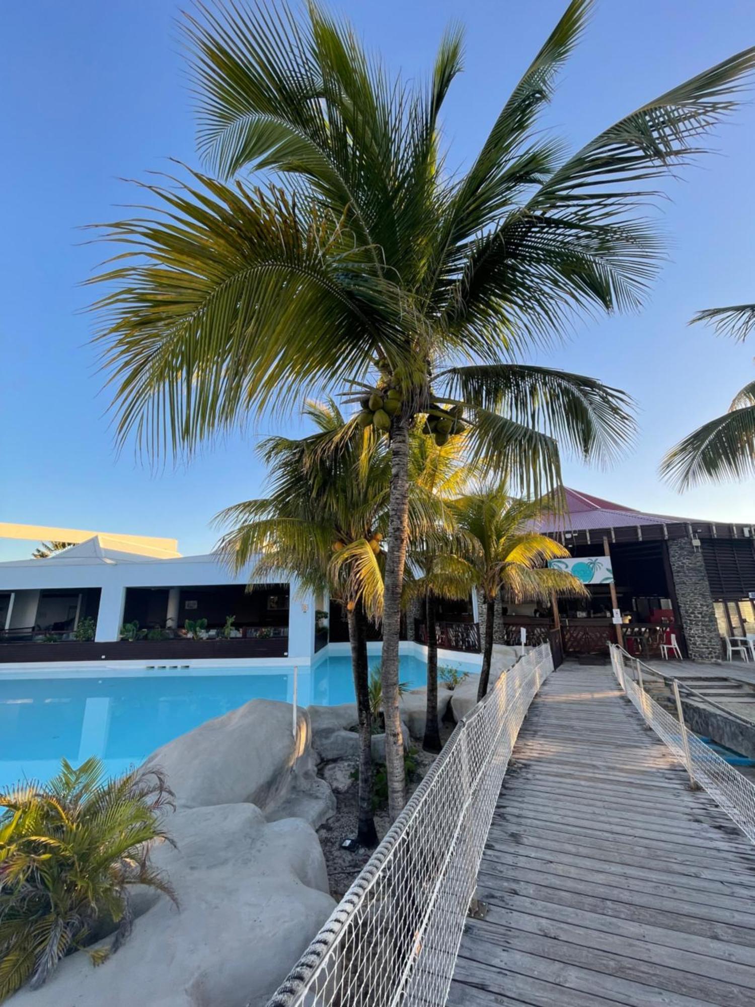 Studio 25 M Manganao Joela 4 Personnes Avec Machine A Laver (Adults Only) Saint-Francois  Exterior photo
